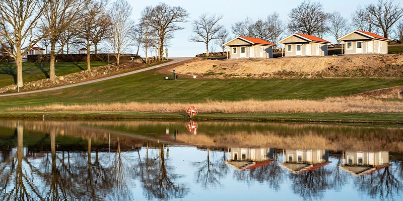 Möre Golfklubb stugor att hyra